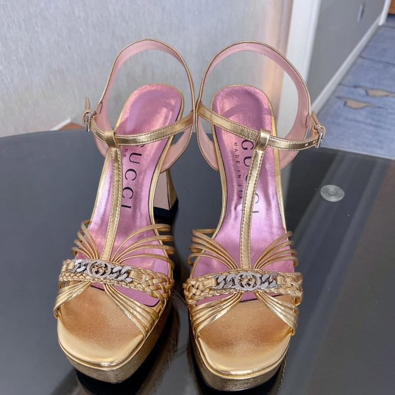 G*u*i high heels